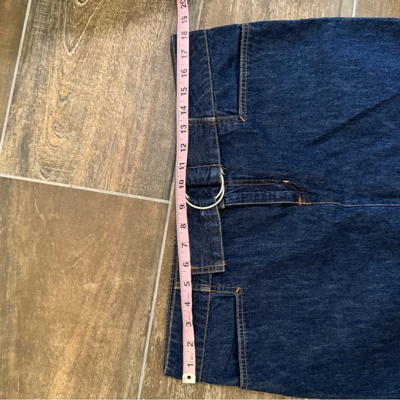 Denim Mini Skirt with Belt - Picture 4 of 6